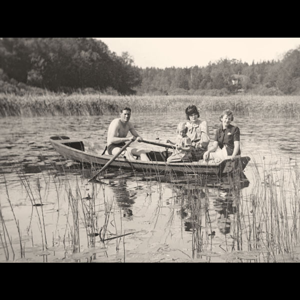 Kim Karlsson på Farstanäset, 1942. Foto: Okänd