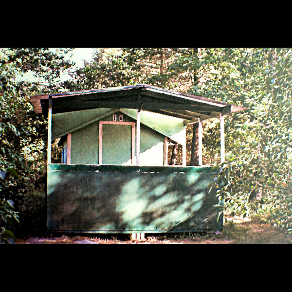 Stuga 11. Stuginventering. Arkiv hos Farstanäsets stugförening. 2002