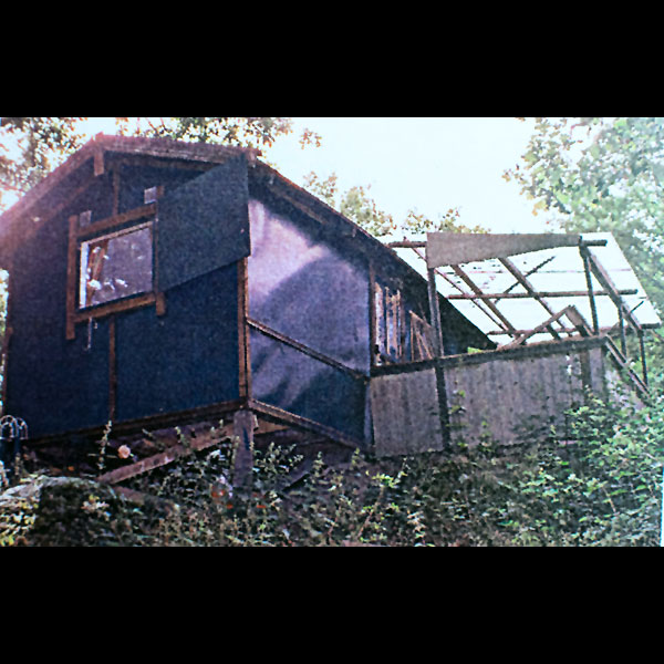 Stuga 21. Stuginventering. Arkiv hos Farstanäsets stugförening. 2002