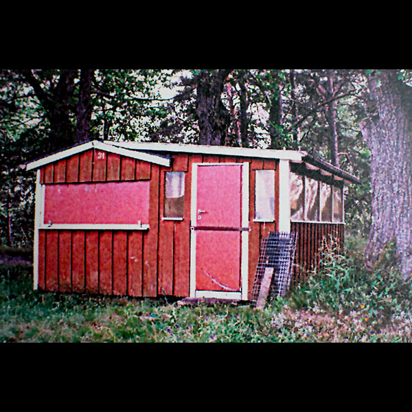 Stuga 32. Stuginventering. Arkiv hos Farstanäsets stugförening. 2002