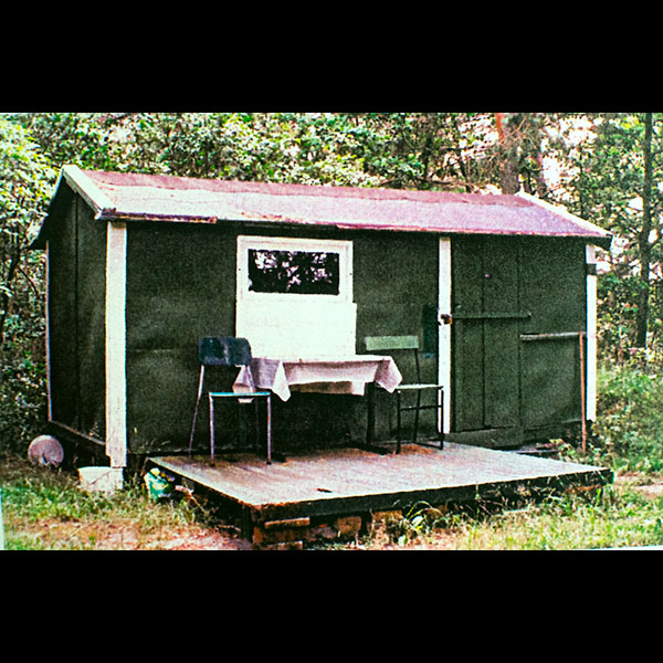 Stuga 33. Stuginventering. Arkiv hos Farstanäsets stugförening. 2002