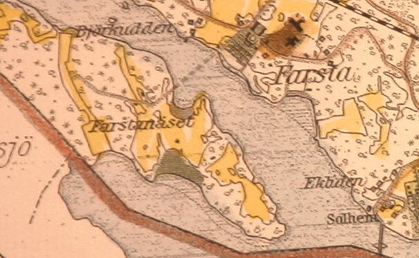 En linfärja fanns mellan Farsta Gård och Näset